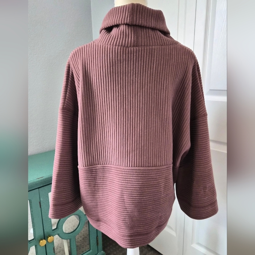 Lucy Inner Journey Pullover Size Large Funnel Neck Ribbed Cropped Mauve - Picture 4 of 10